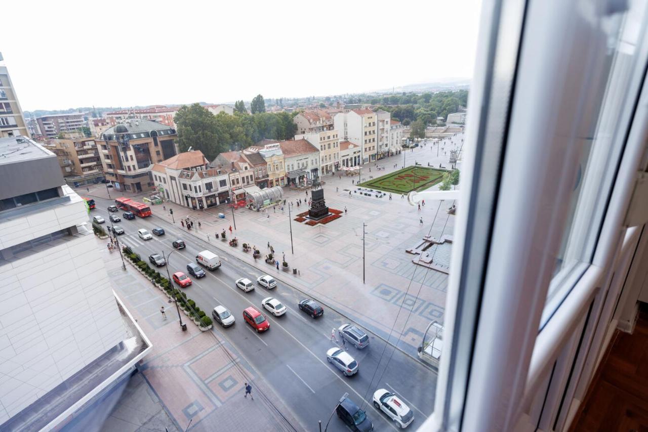 Lux Modern City Centre Self Check-In- Free Parking Nis Exterior photo